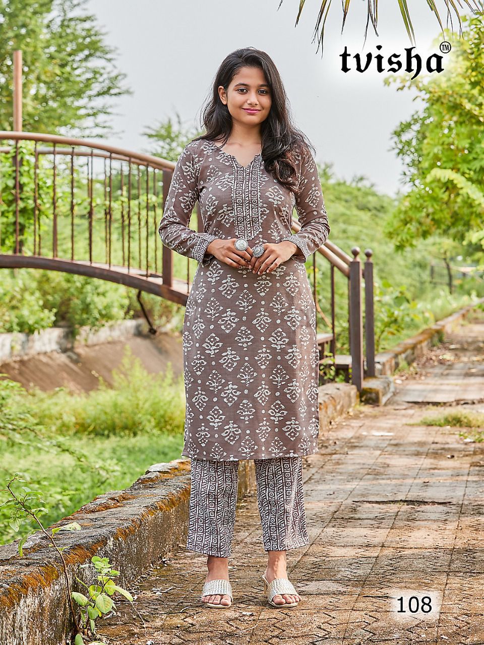 Tvisha Raashee Kurti with Pant Cotton Catalog 8 Pcs 