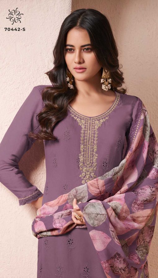 Kuleesh Khwaab by Vinay Organza Salwar Suit Catalog 4 Pcs 4 1 510x893 - Kuleesh Khwaab by Vinay Organza Salwar Suit Catalog 4 Pcs