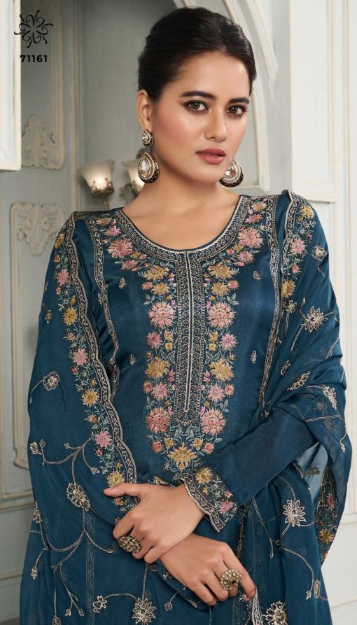 Kuleesh Multi by Vinay Silk Salwar Suit Catalog 5 Pcs 3 510x893 - Kuleesh Multi by Vinay Silk Salwar Suit Catalog 4 Pcs